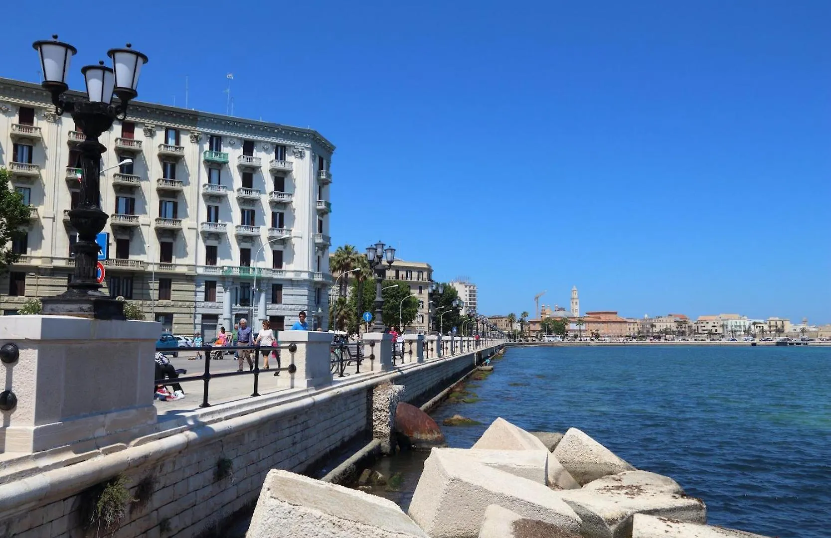 Apartahotel Casa Di Leonardo Elegant & Comfort Bari Italia